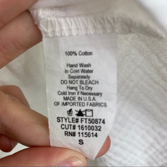 Stitch Fix l Jella C Bella Off The Shoulder Top - Picture 4 of 10